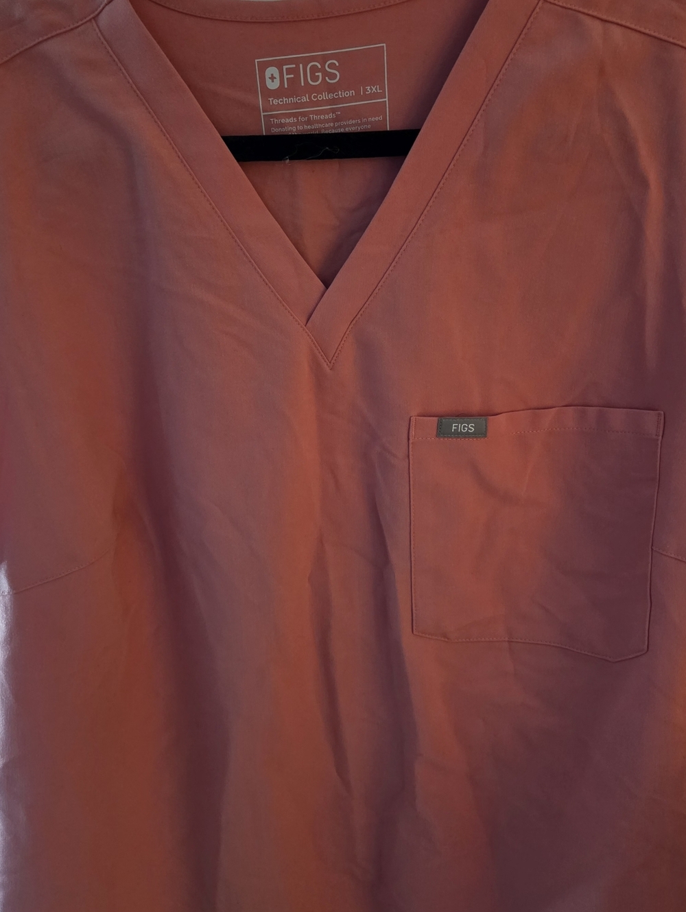 FIGS-PINK V-Neck Scrub Top